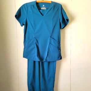 Adar Pro Core Classic Scrub Set